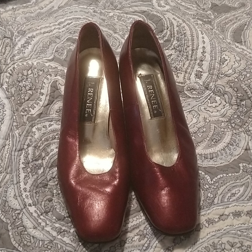 Burgundy J. Renee shoes